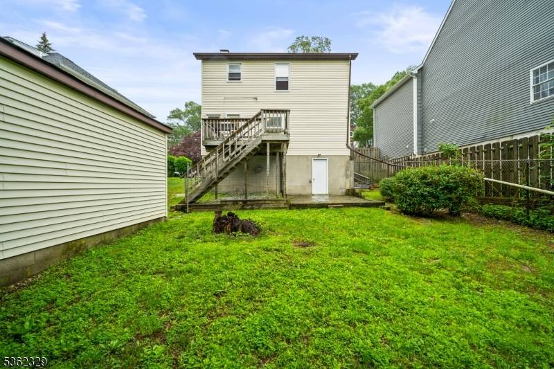 Dover Town, NJ 07801,61 W Munson Ave