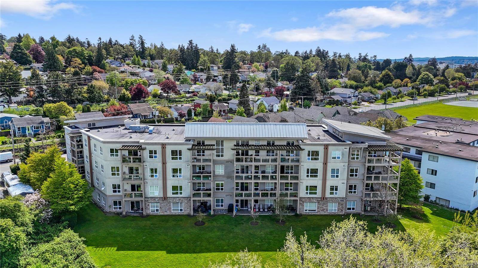 Esquimalt, BC V9A 4P7,1156 Colville Rd #404