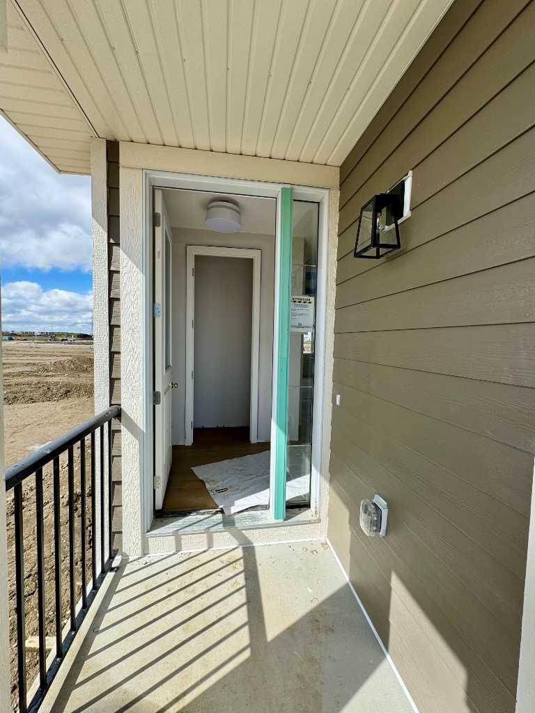 Chestermere, AB T1X 2Z6,288 Waterford Heath