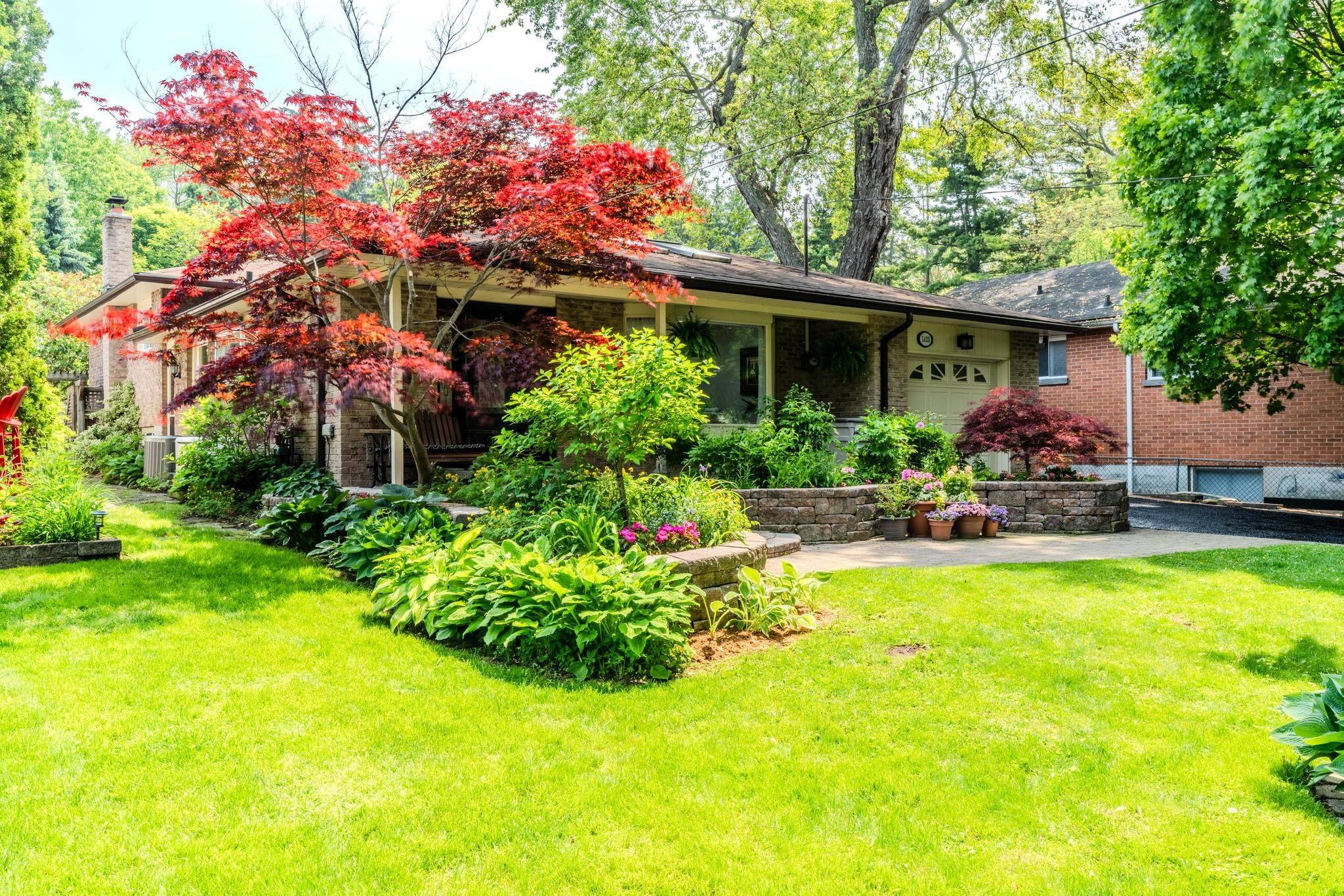 1425 Old Forest RD, Pickering, ON L1V 1N8