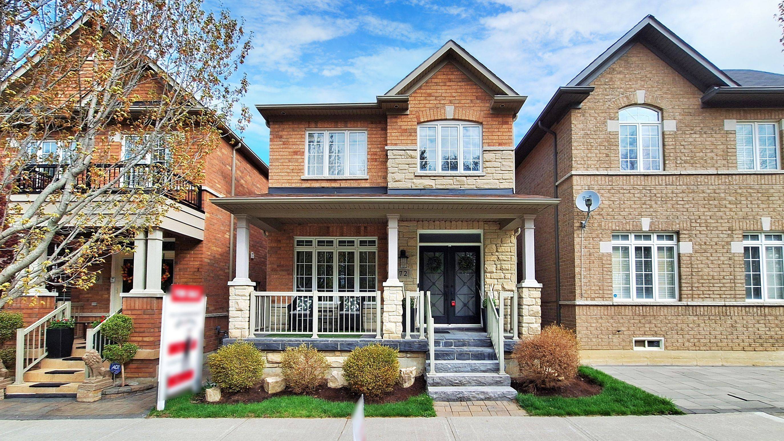 72 Autumn Glow DR, Markham, ON L6B 0P6