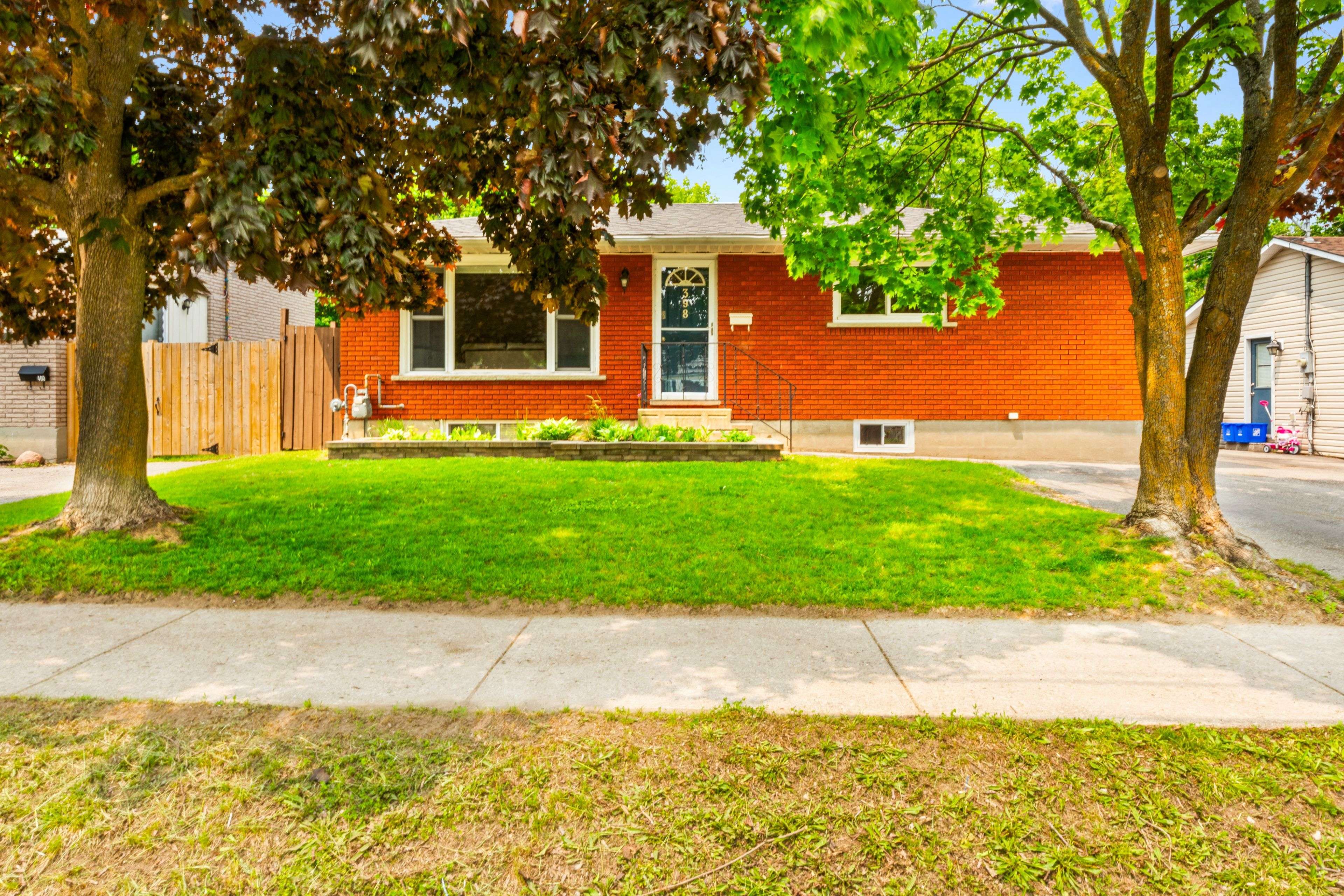 398 Mary ST, Orillia, ON L3V 3G3