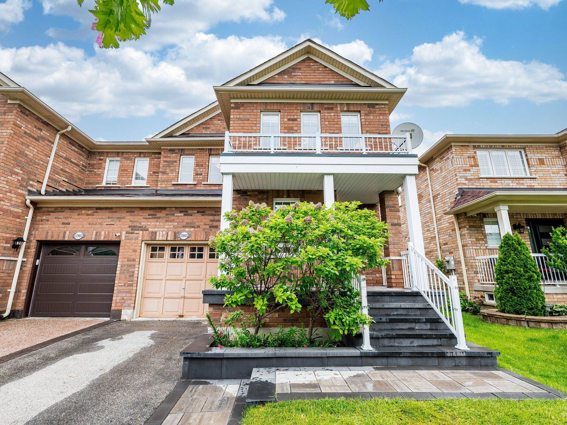 5905 MANZANILLO CRES,  Mississauga,  ON L5M 6X6