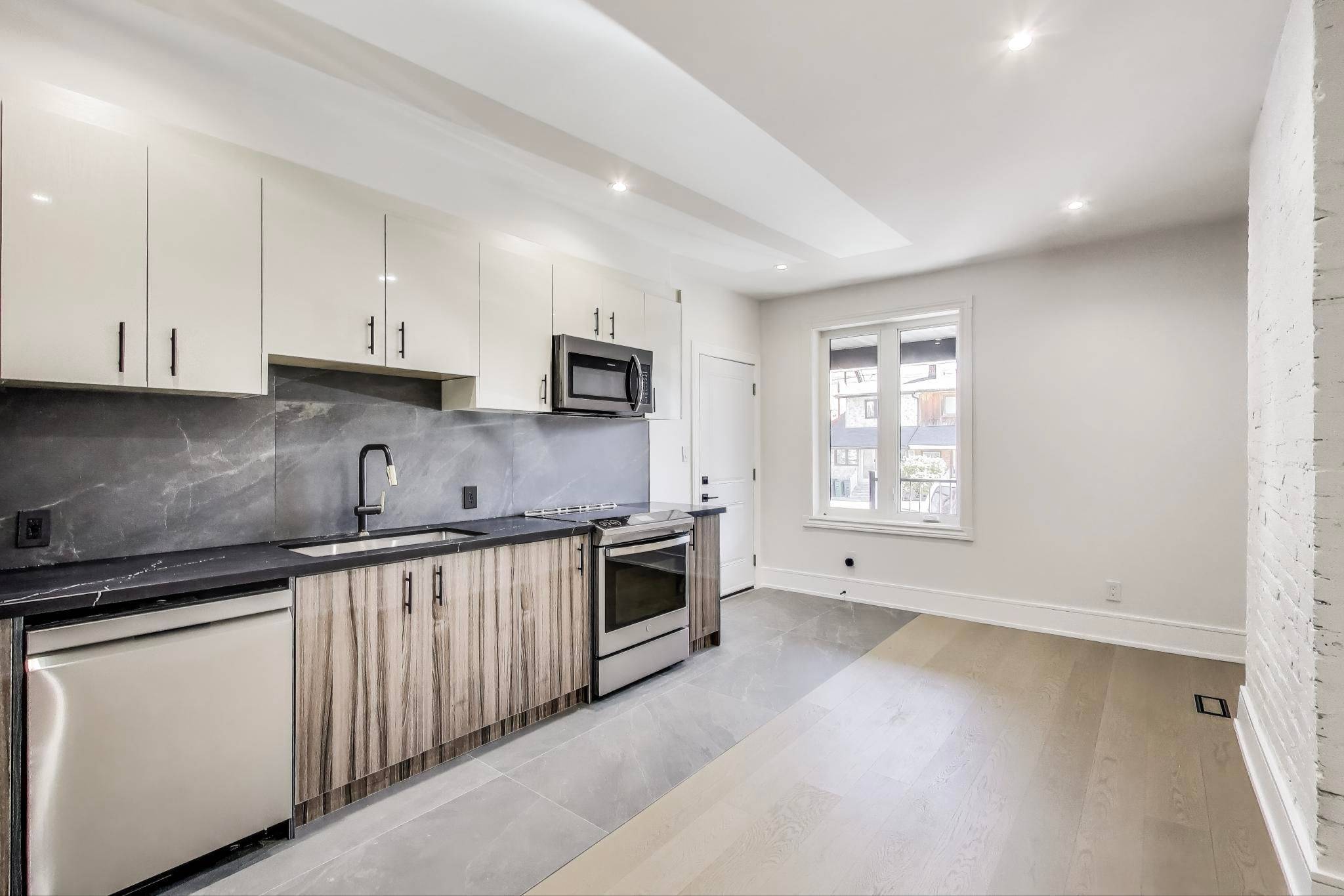 Toronto W01, ON M6K 1A9,18 Springhurst AVE #Unit 2
