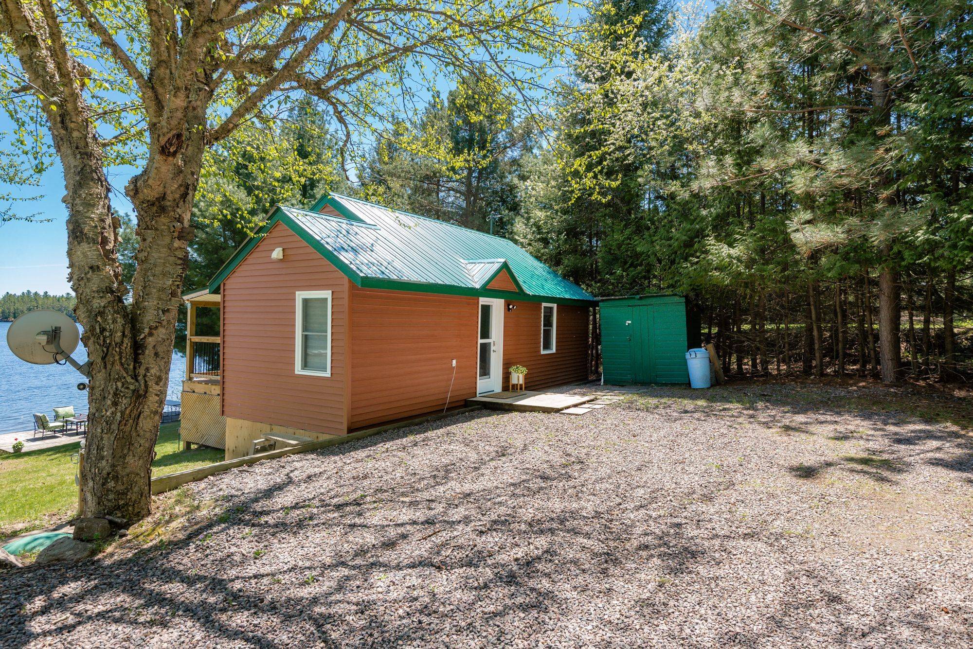 North Bay, ON P1B 8G4,2251 Peninsula RD