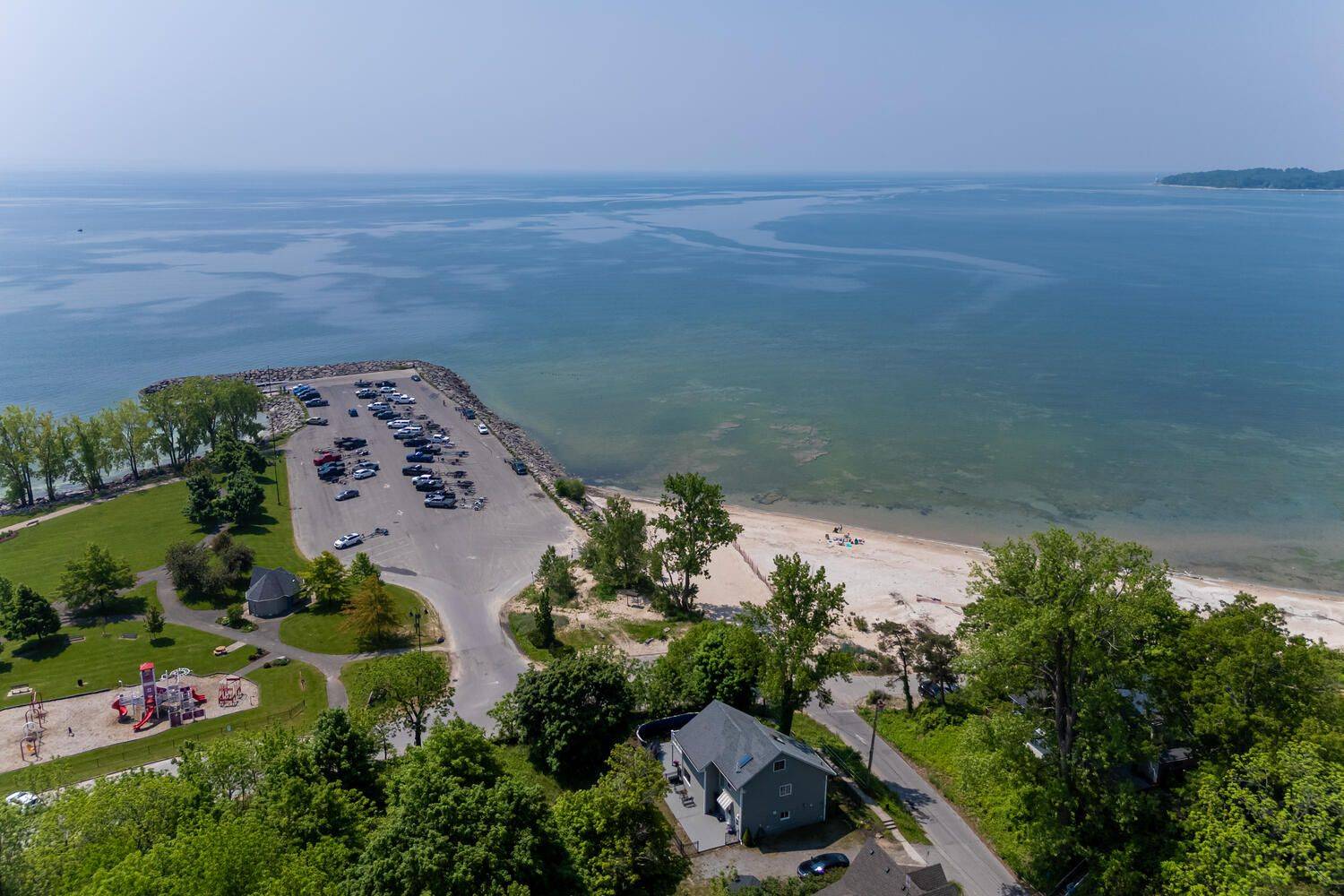 Fort Erie, ON L0S 1B0,532 RIDGEWAY RD