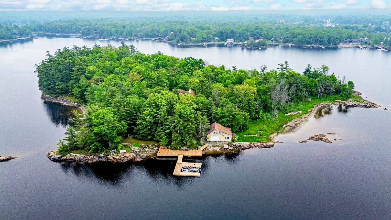 2 Island 880 N/A, Georgian Bay, ON L0K 1S0