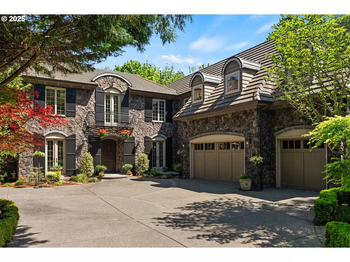 Lake Oswego, OR 97034,2147 GLENMORRIE LN