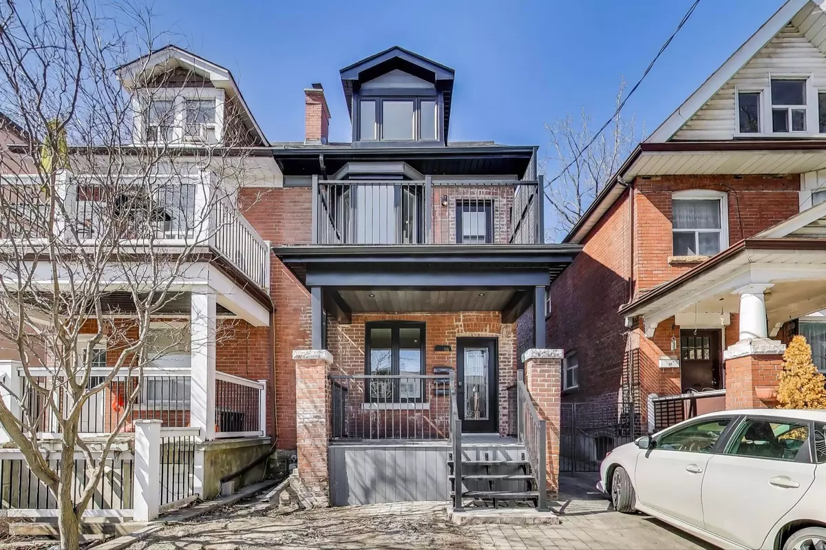 Toronto W01, ON M6K 1A9,18 Springhurst AVE #3