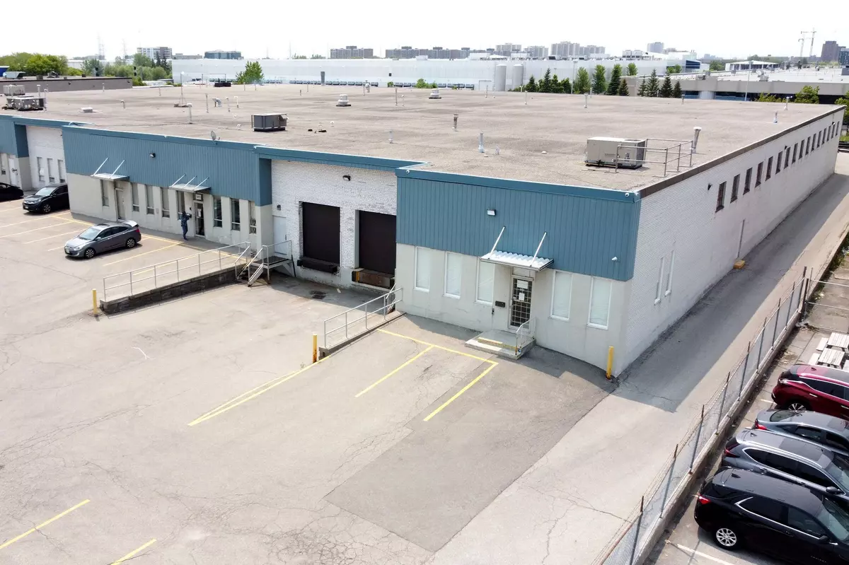 Toronto W05, ON M3J 2J5,850 Flint RD