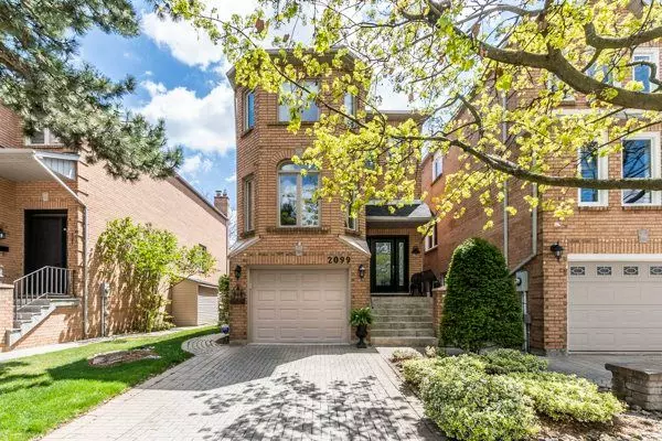 Oakville, ON L6M 3A3,2099 Blacksmith LN