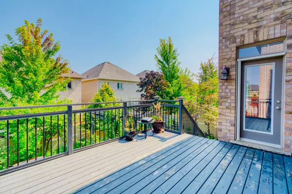 Oakville, ON L6H 0C8,1342 Kestell BLVD