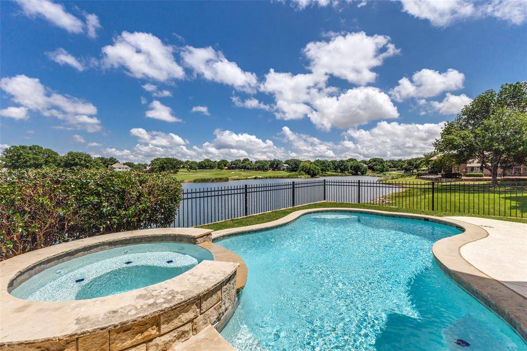 Mckinney, TX 75072,1108 Lake Point Circle