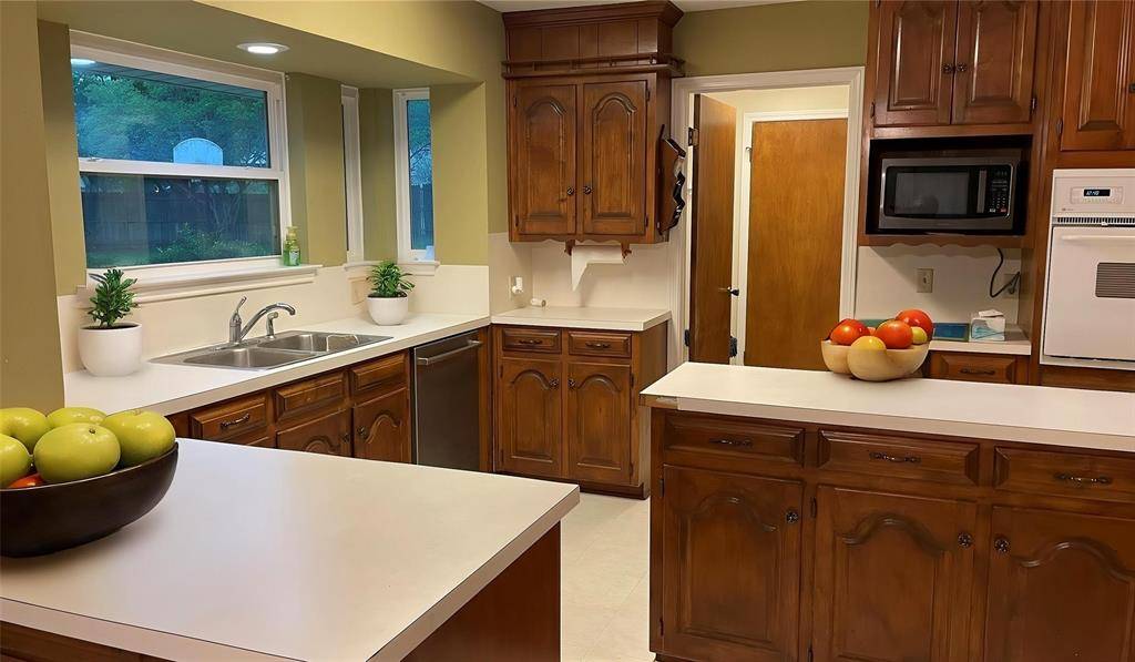 Colleyville, TX 76034,7213 Tumbleweed Court