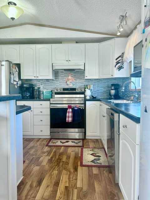 St. Isidore, AB T0H 3B0,26 Lavoie Street