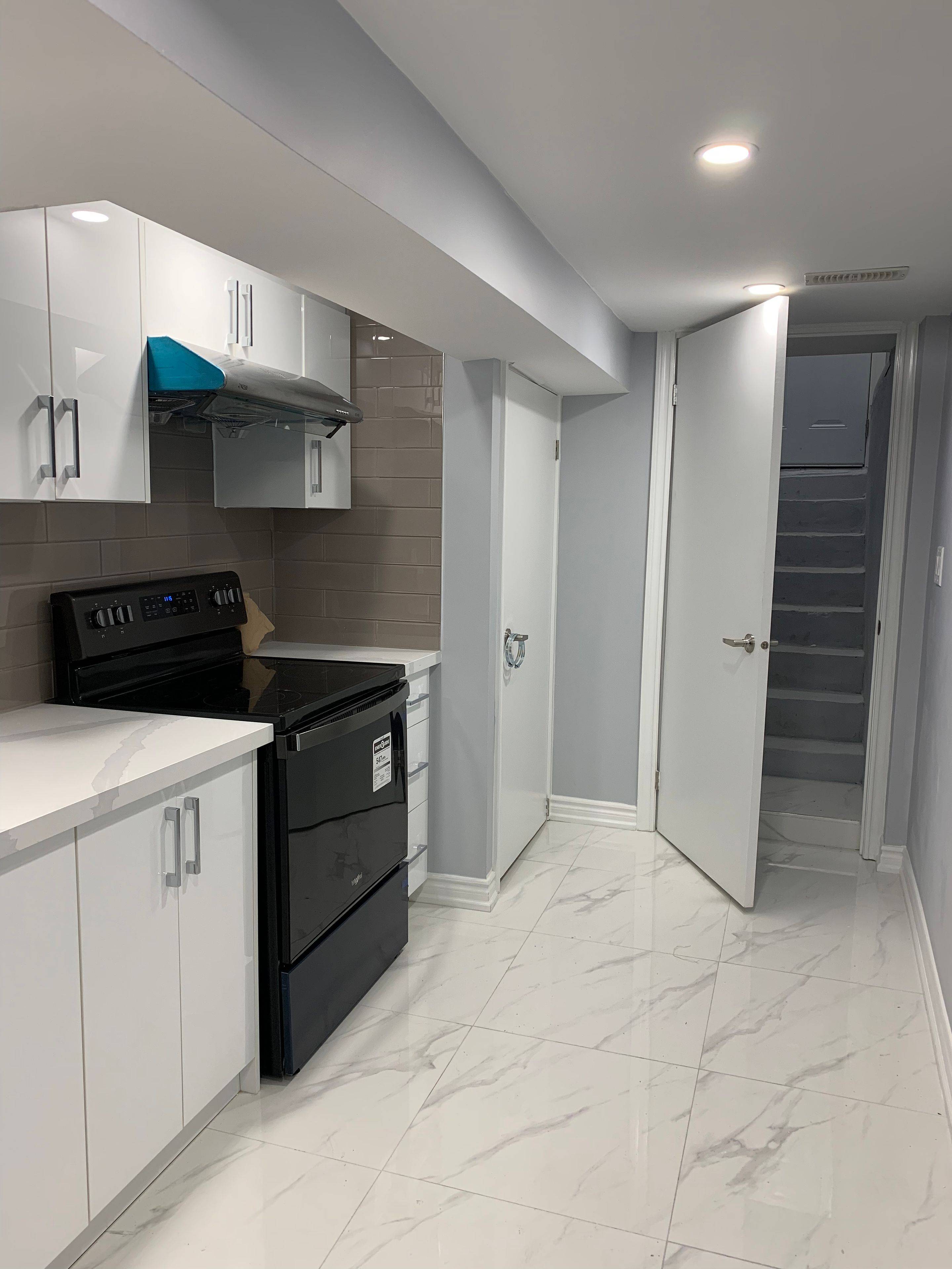 26 Glasgow ST #Bsmt, Toronto C01, ON M5T 2B9