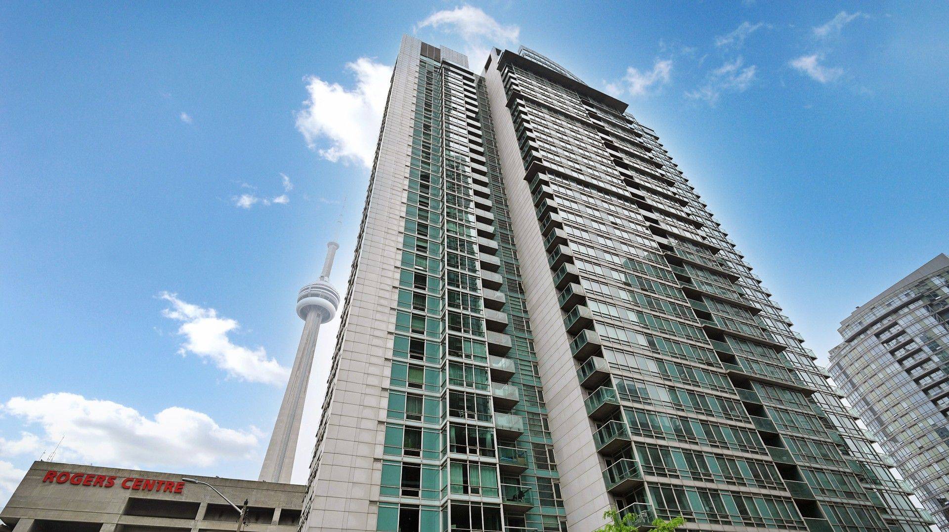 81 Navy Wharf CT #3703, Toronto C01, ON M5V 3S2