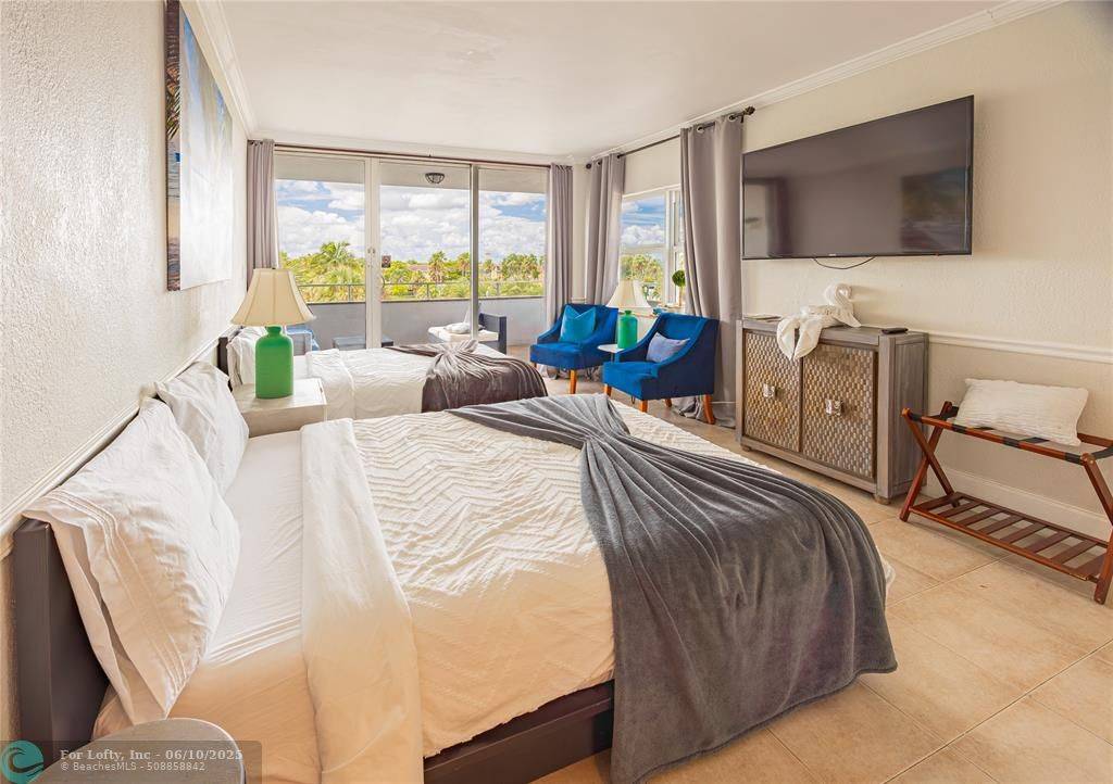 Fort Lauderdale, FL 33308,4040 Galt Ocean Dr #323
