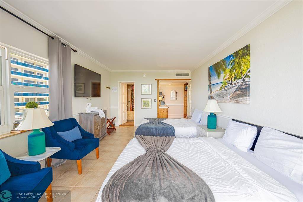 Fort Lauderdale, FL 33308,4040 Galt Ocean Dr #323
