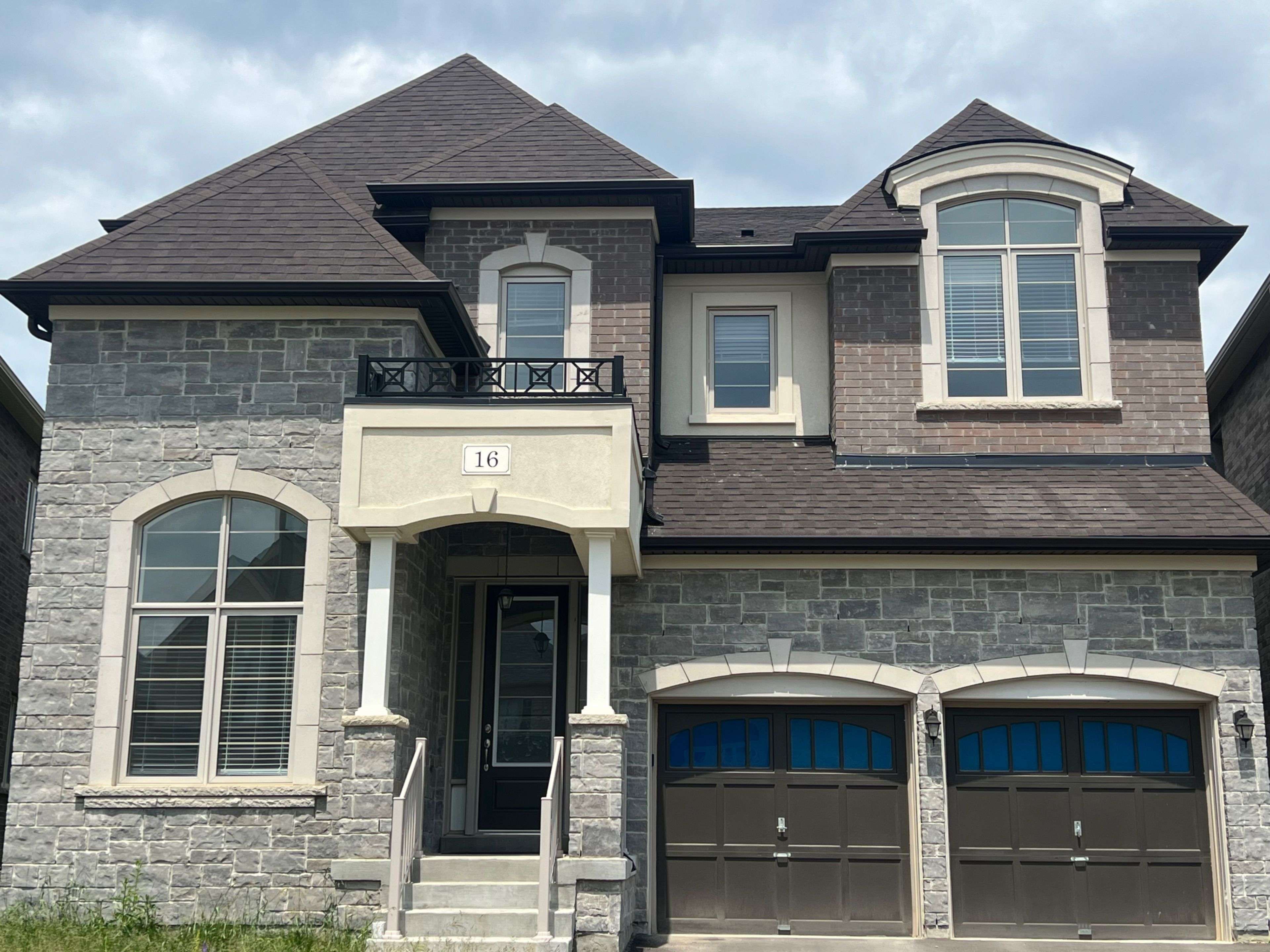 16 Kenneth Ross CRES, East Gwillimbury, ON L9N 0T7
