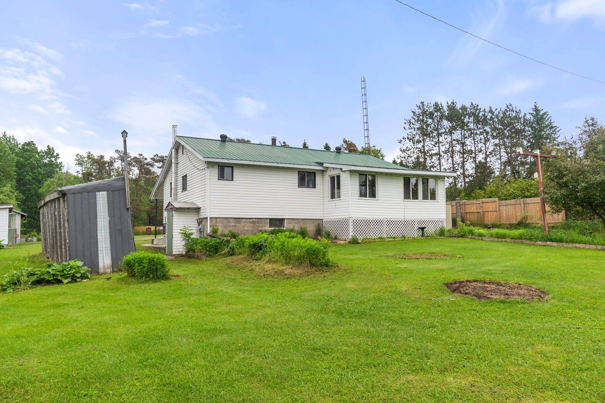 58 Paudash Lake RD, Faraday, ON K0L 1C0
