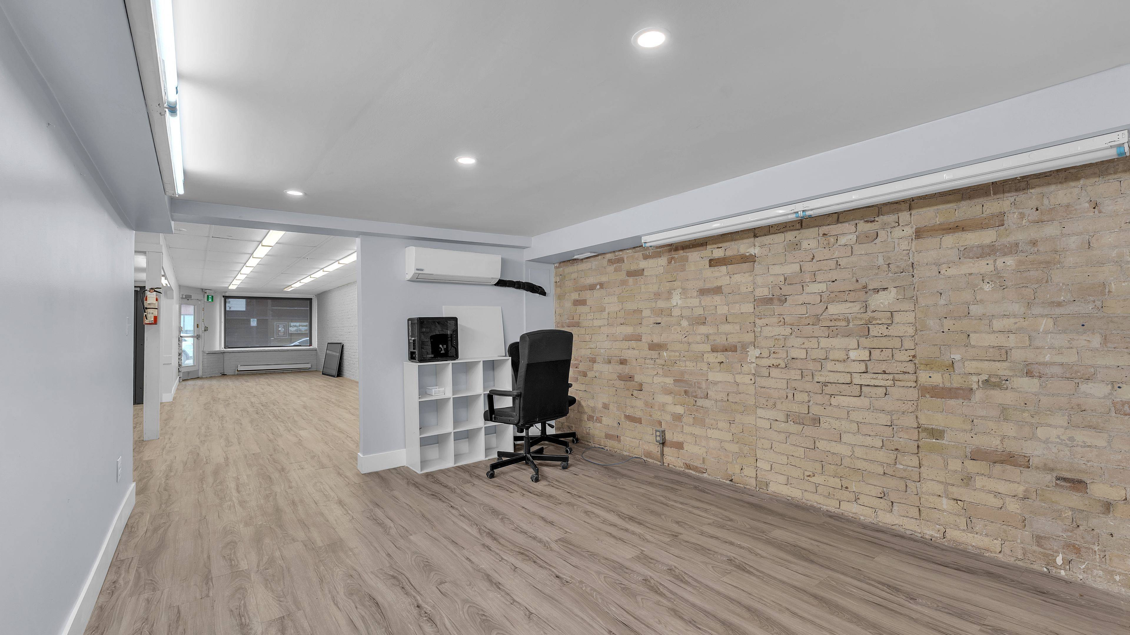 South Huron, ON N0M 1S2,413 Main ST S