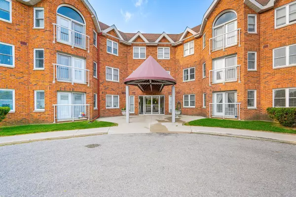 Guelph, ON N1H 8H2,208 Silvercreek Pkwy N #312
