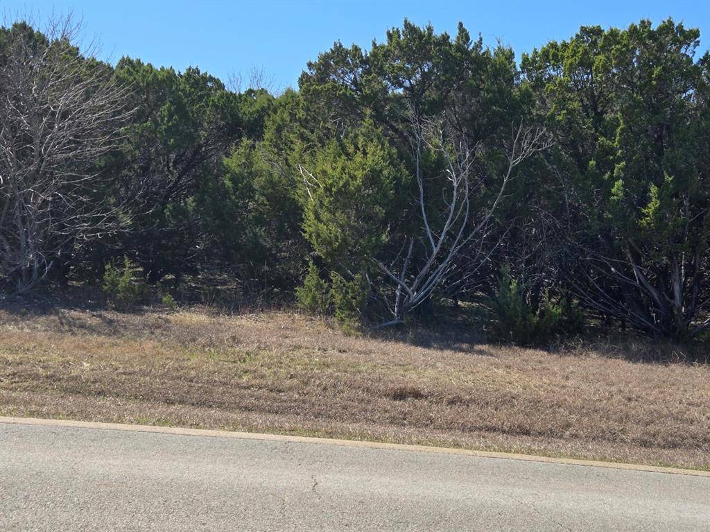 8004 Retreat Boulevard, Cleburne, TX 76033