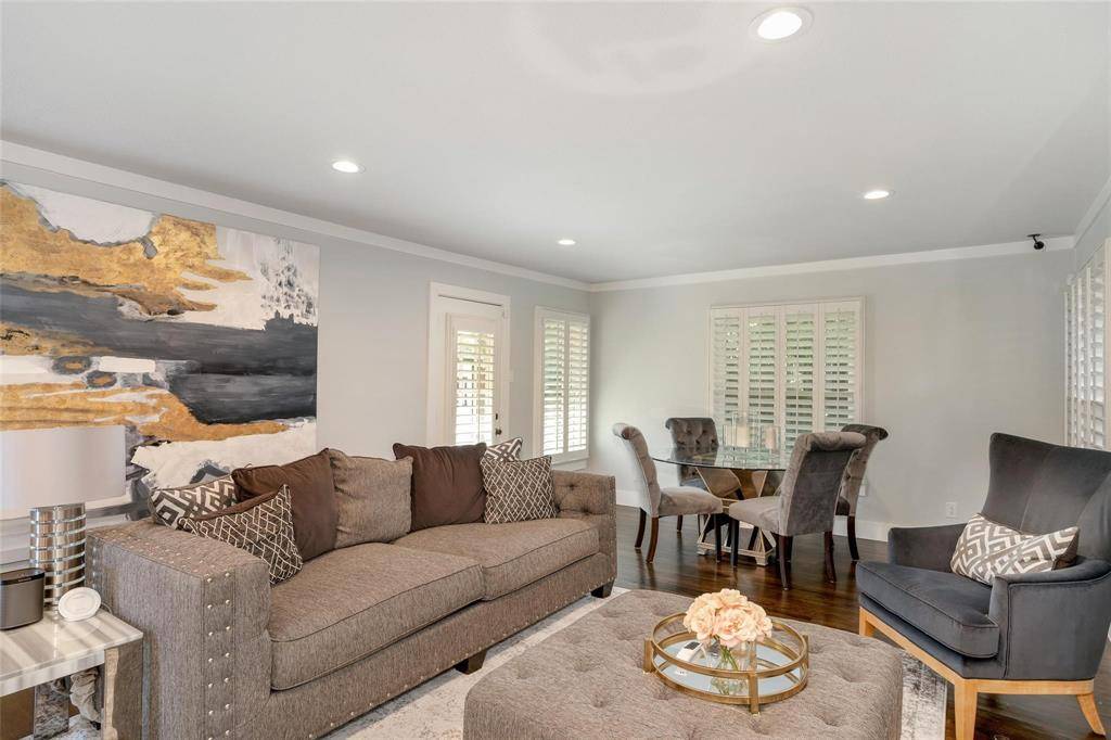 Dallas, TX 75214,6116 Saint Moritz Avenue