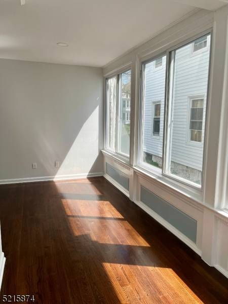 Morristown Town, NJ 07960,75 Maple Ave