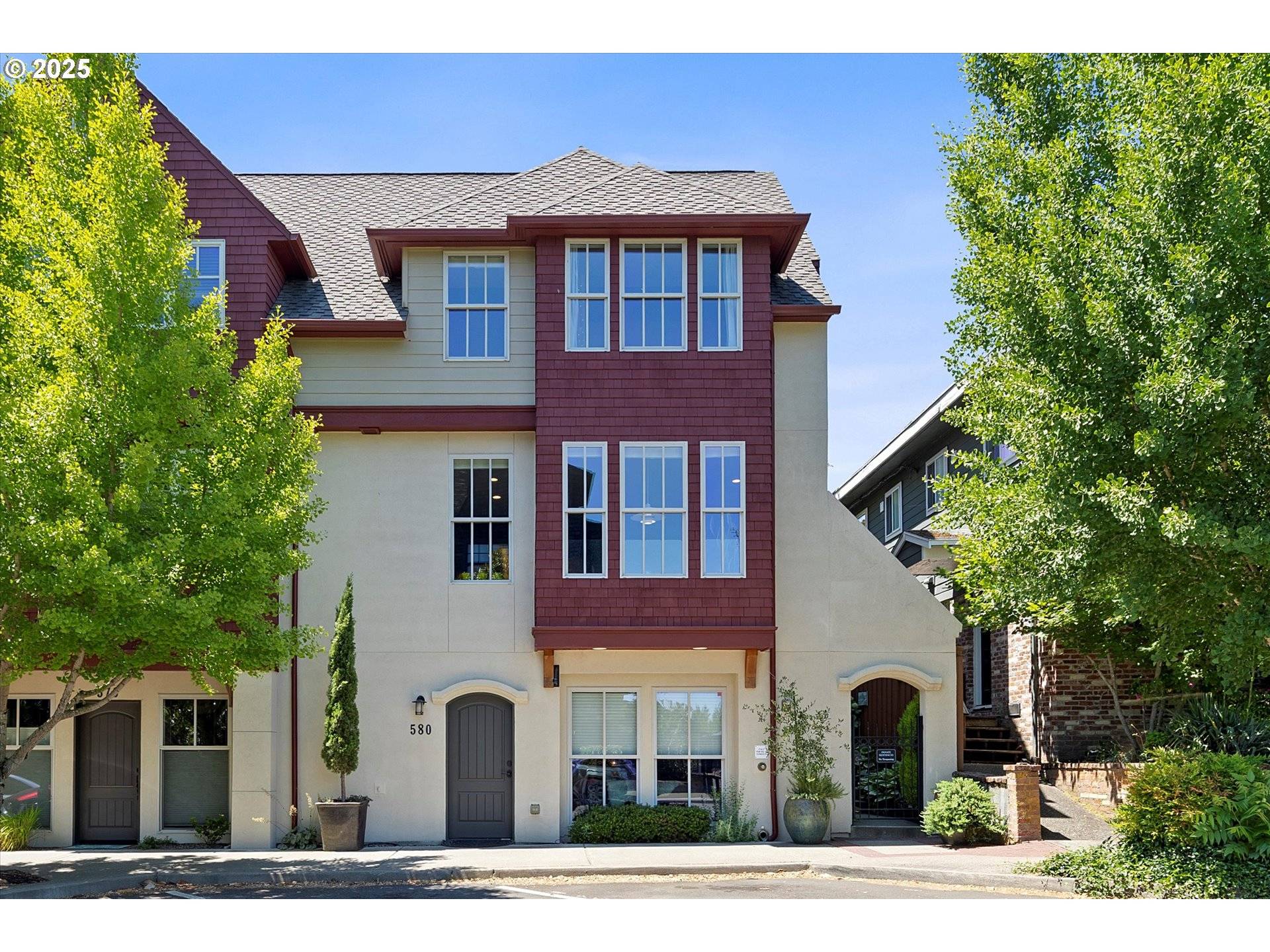 Lake Oswego, OR 97034,580 2ND ST