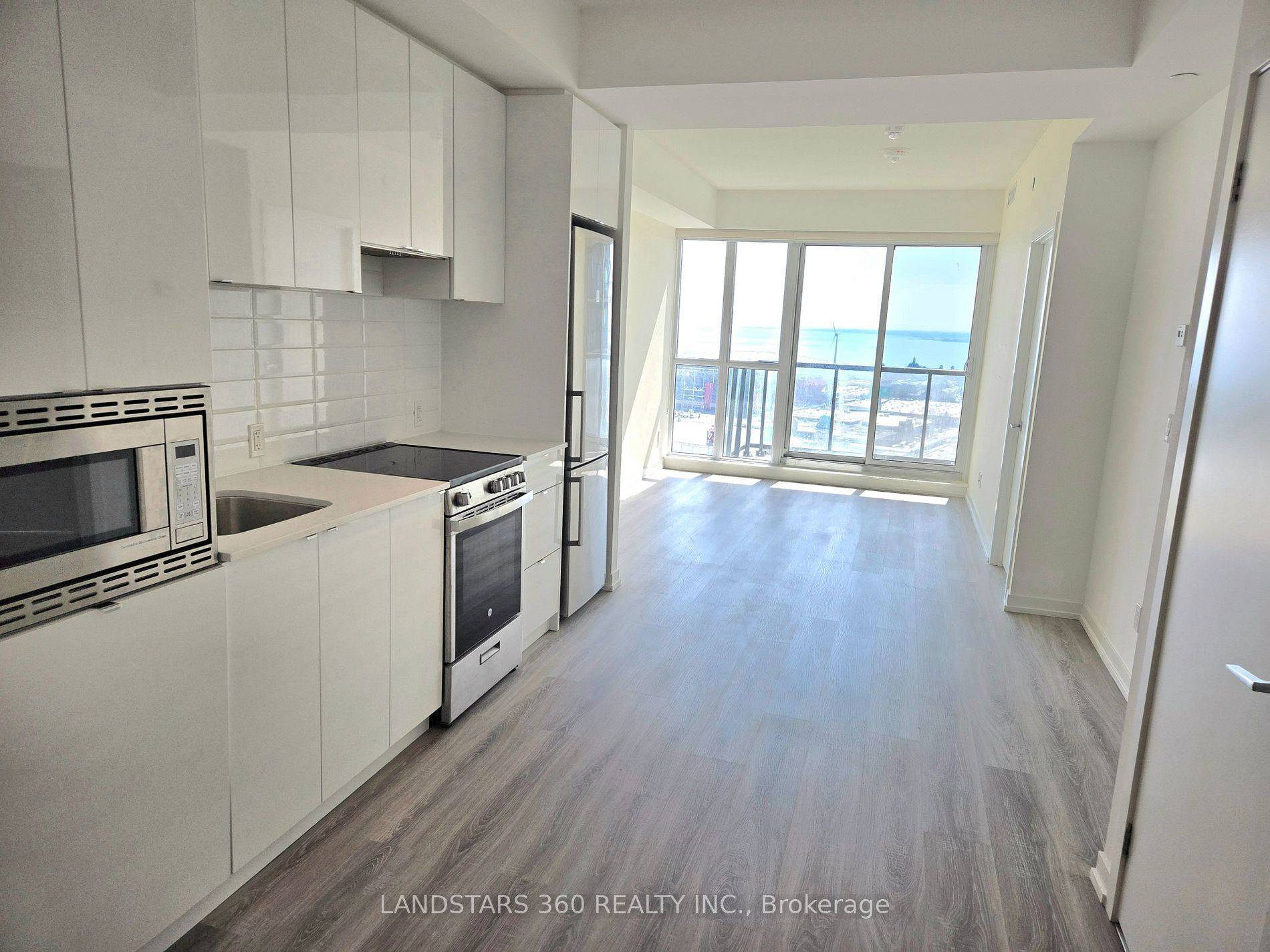 Toronto C01, ON M6K 0B2,49 East Liberty ST #2304