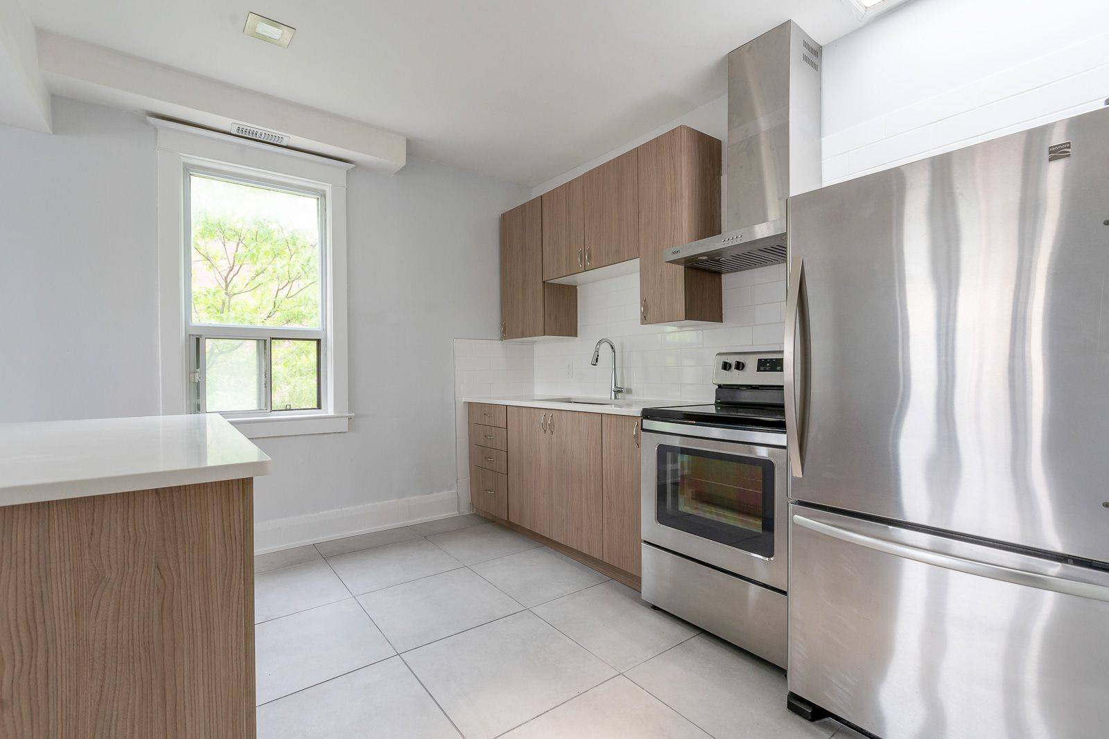 Toronto E02, ON M4C 1K2,2161 Danforth AVE #A