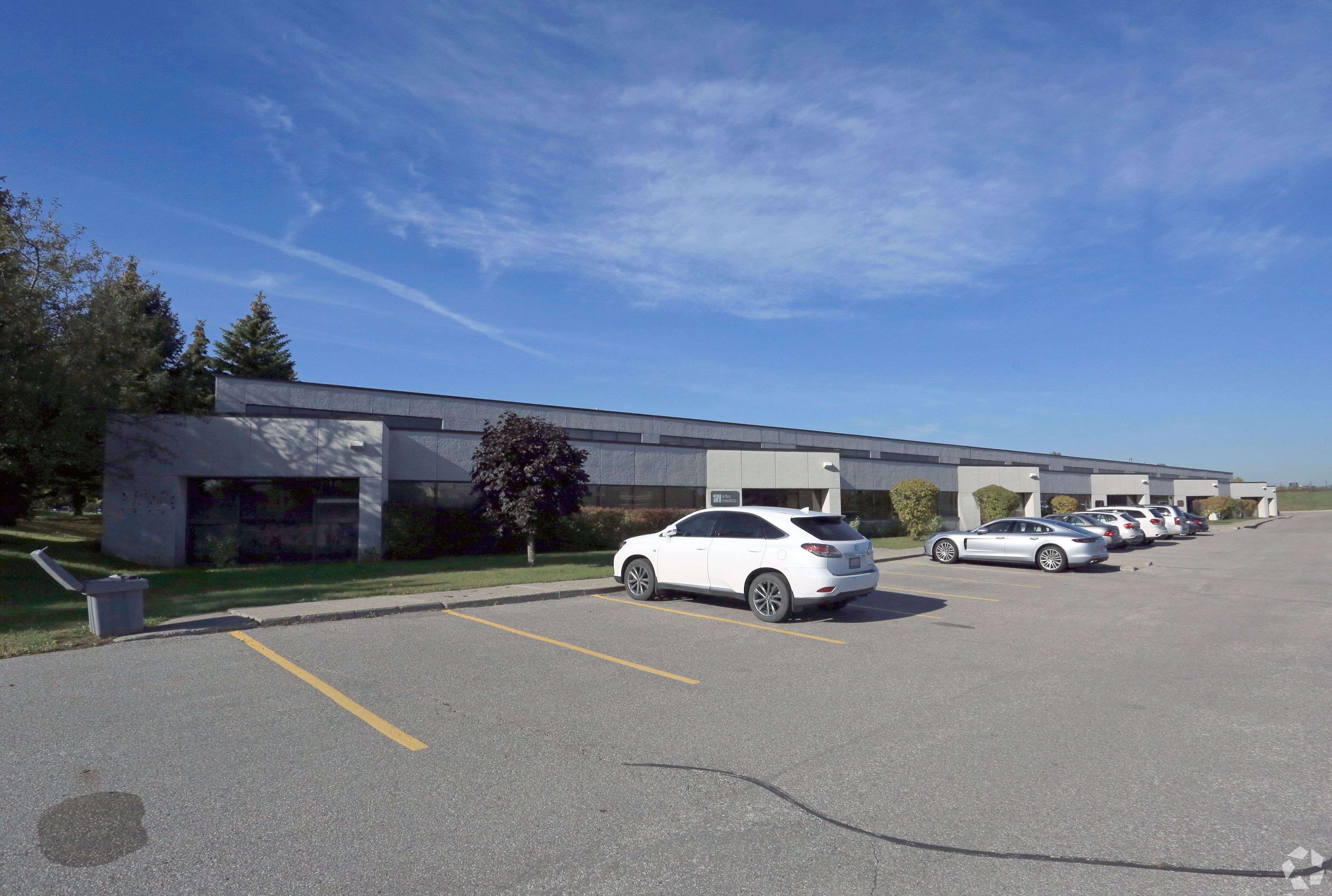 50 Valleywood DR ##4, Markham, ON L3R 6E9