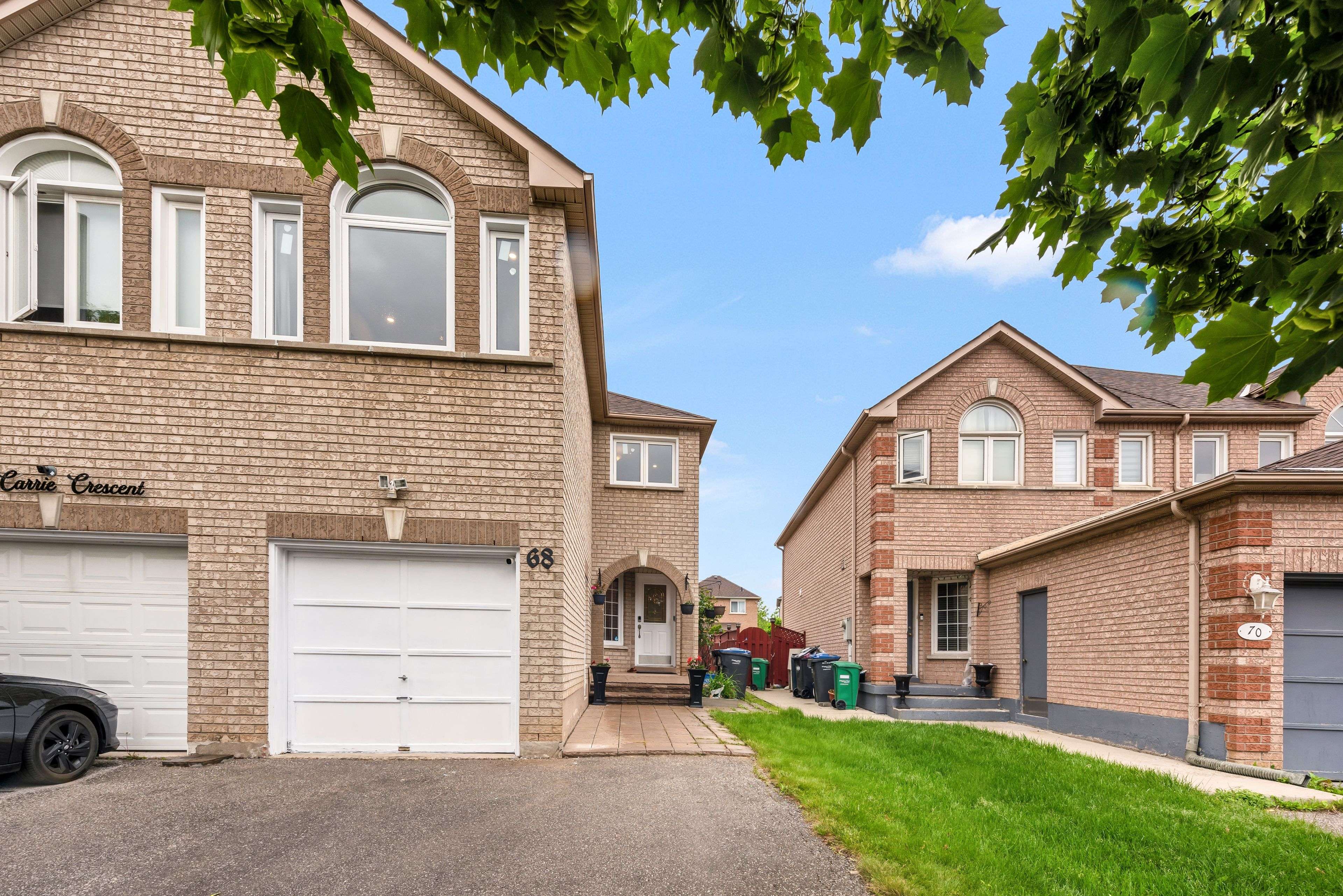 Brampton, ON L6Y 4Y6,68 Carrie CRES