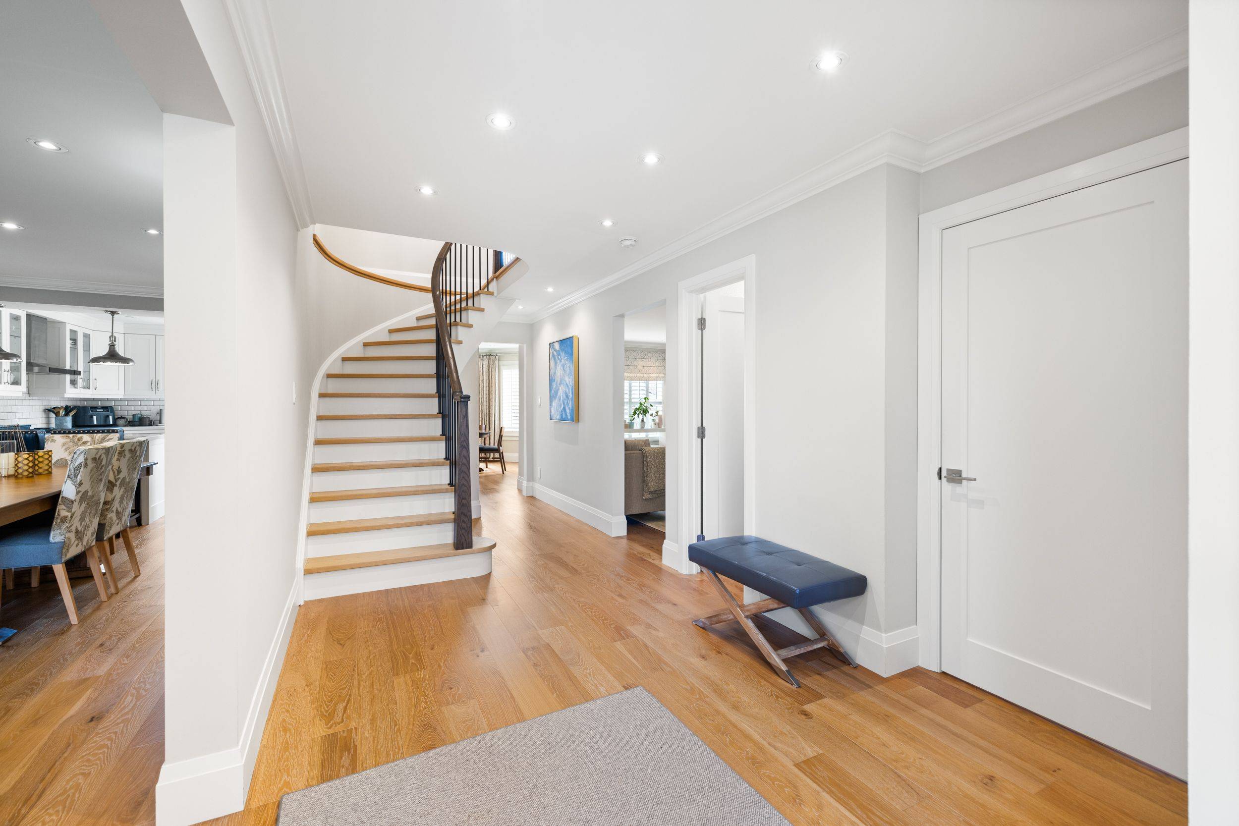23 Hutton CRES, Caledon, ON L7C 1A3