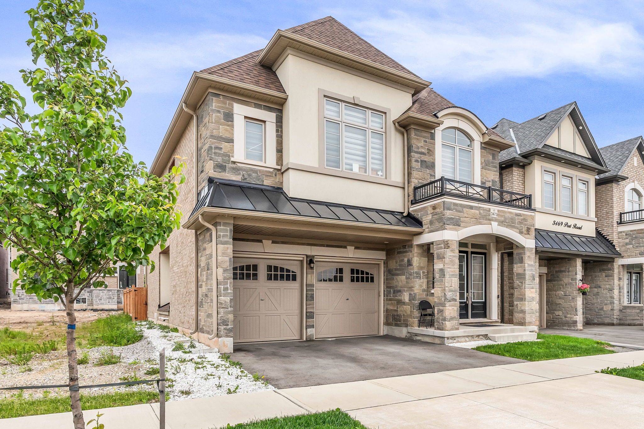 3473 Post RD, Oakville, ON L6H 0Y9