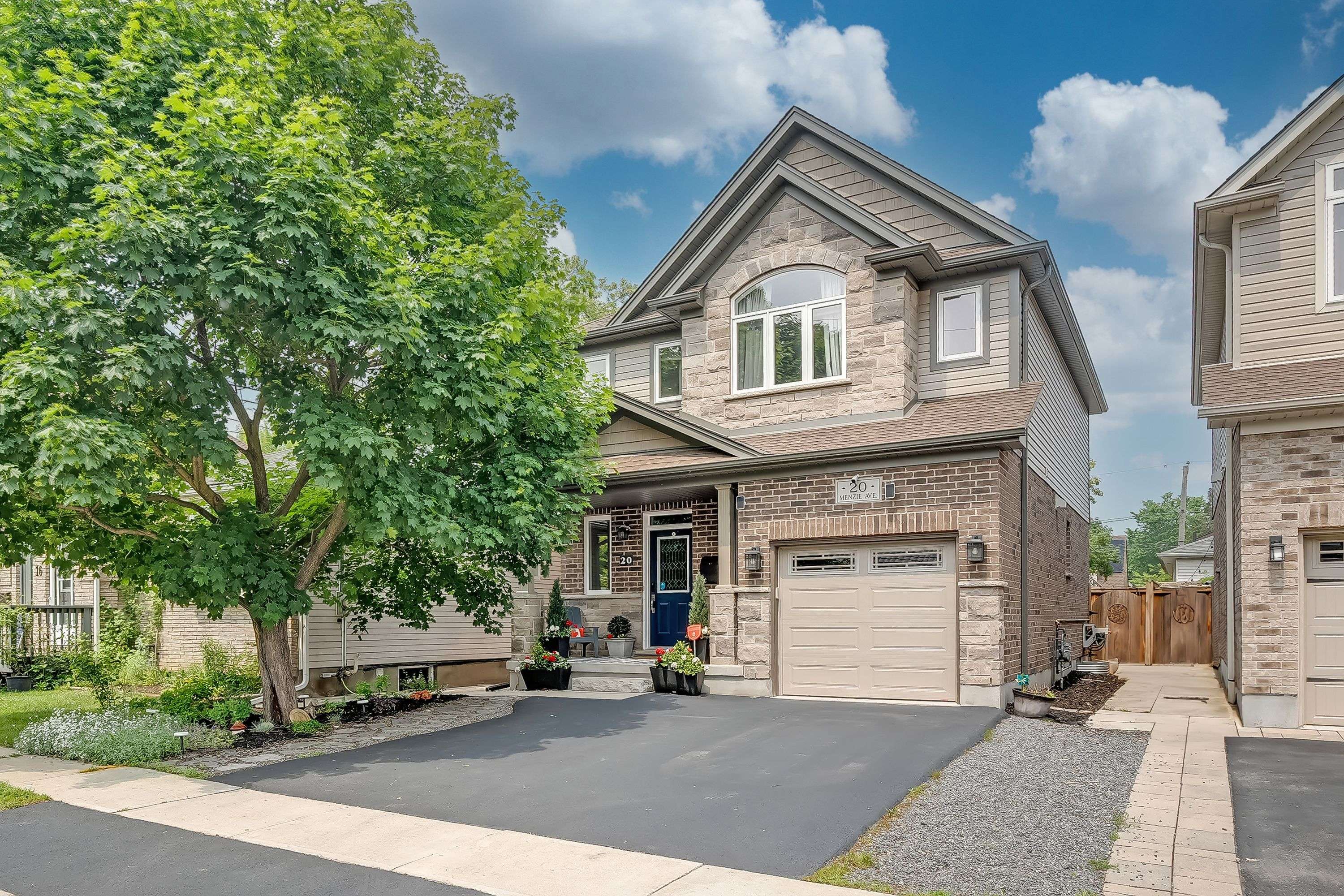 20 Menzie AVE, Guelph, ON N1E 5X9