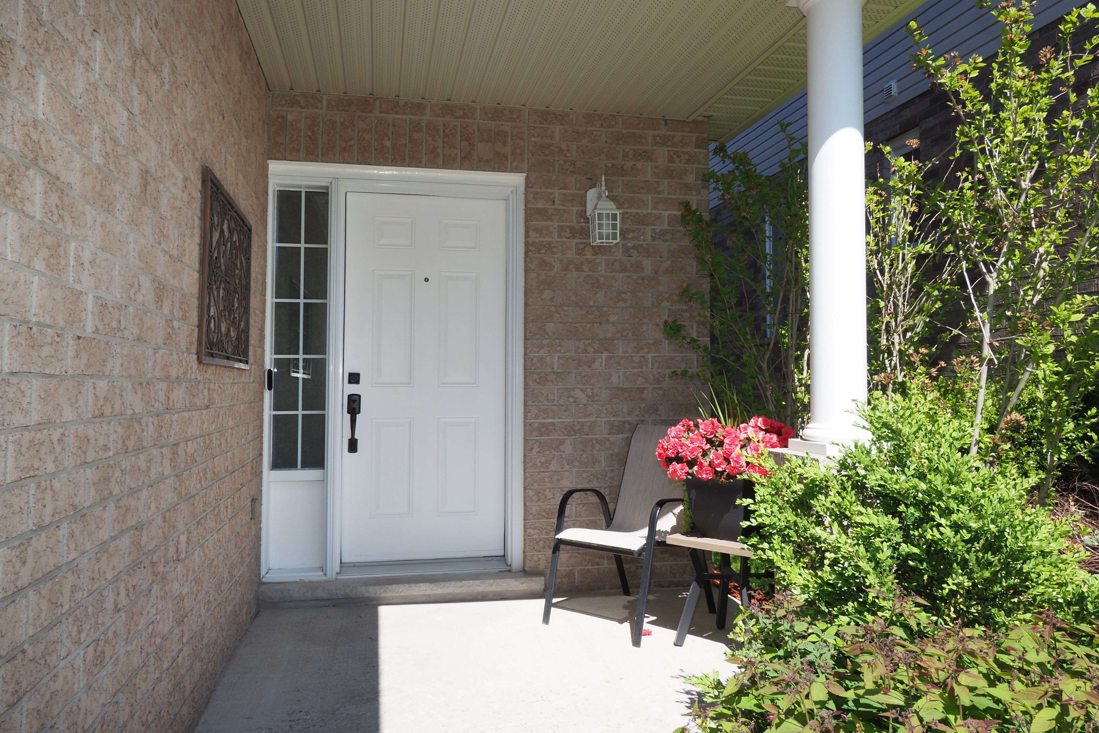Cambridge, ON N3C 0E4,90 Alderson DR #11