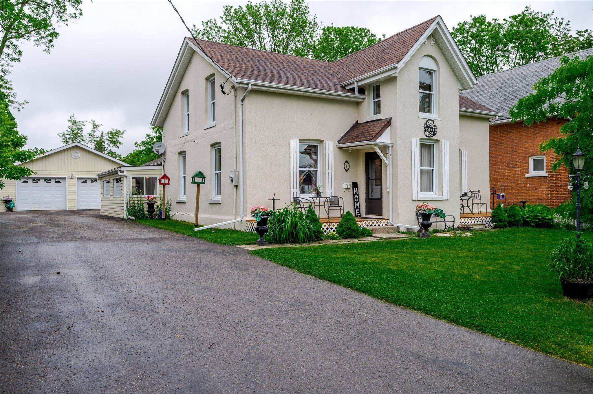8 Regent ST, Kawartha Lakes, ON K9V 3T7