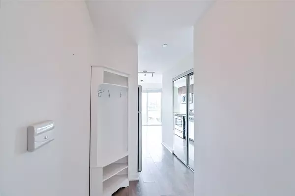Toronto C01, ON M6K 3R5,150 East Liberty ST #615