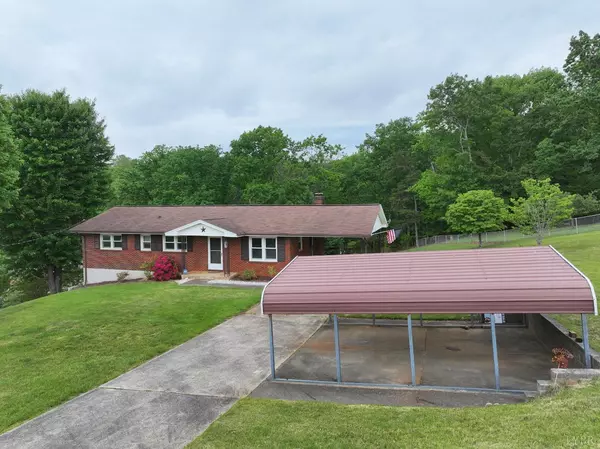 Martinsville, VA 24112,295 Woodhaven RD