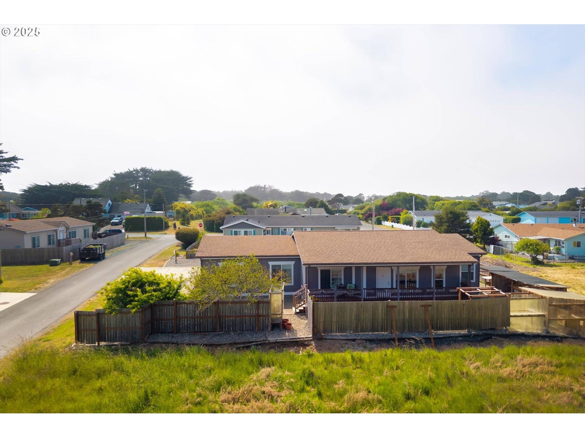 Bandon, OR 97411,410 13TH ST SW