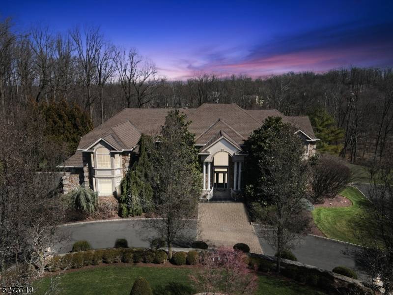 71 Van Holten Rd, Bernards Twp., NJ 07920