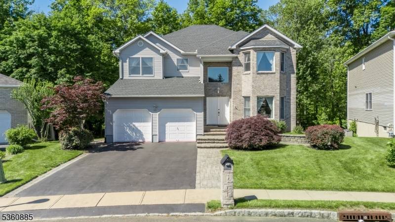 35 Leah Way, Parsippany-troy Hills Twp., NJ 07054