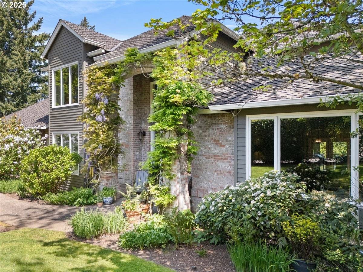 Lake Oswego, OR 97034,1093 TYNDALL CT