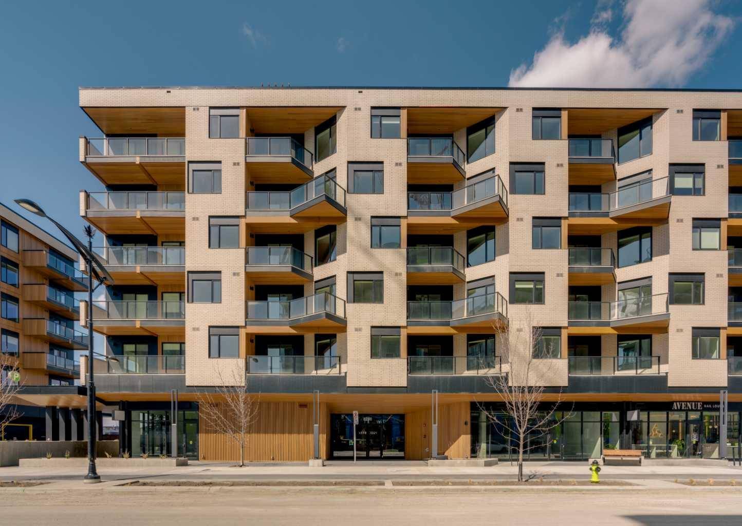 8230 Broadcast AVE SW #609, Calgary, AB T3H 6M1
