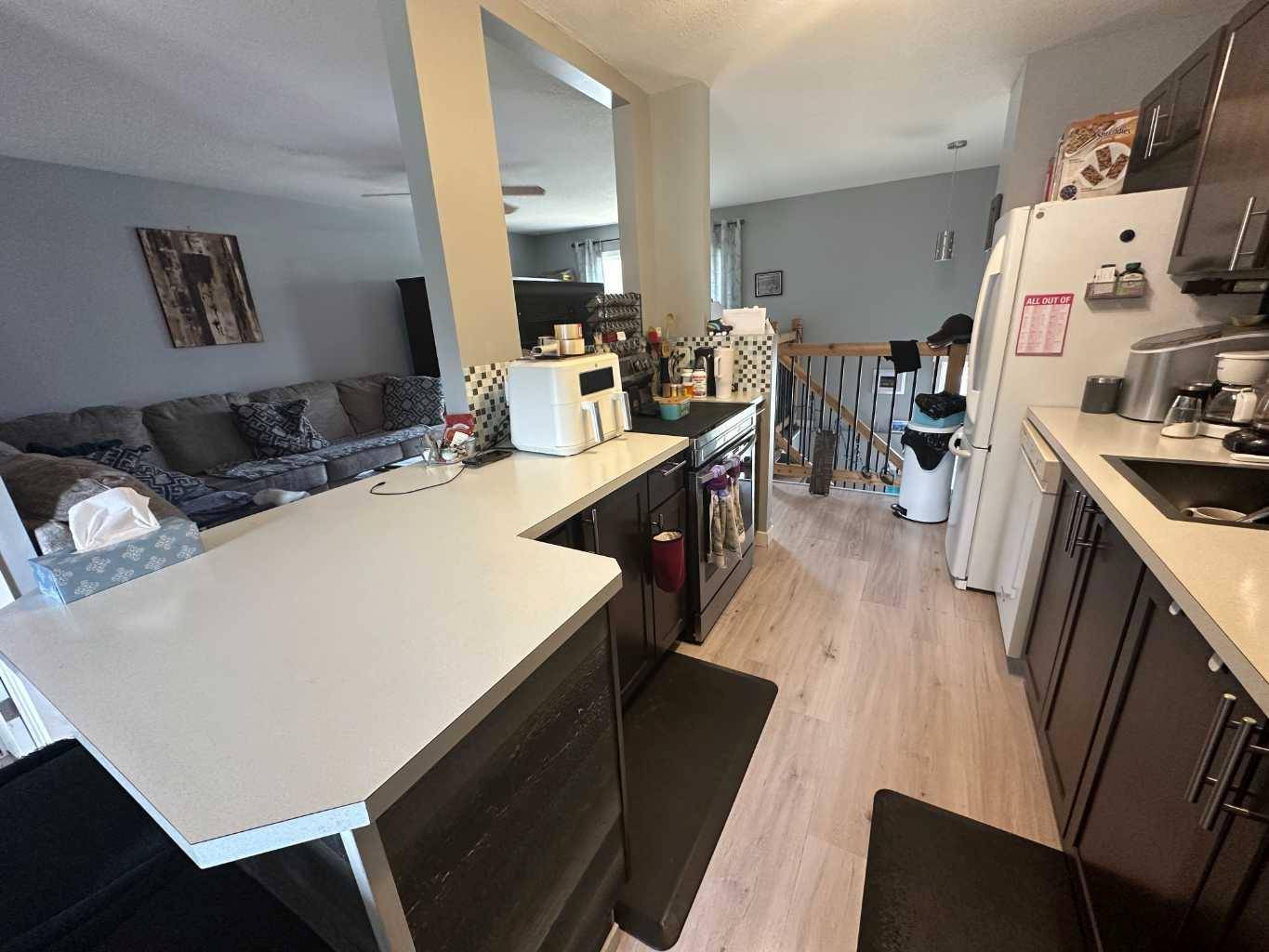 Red Deer, AB T4N6A4,5943 60A ST #5
