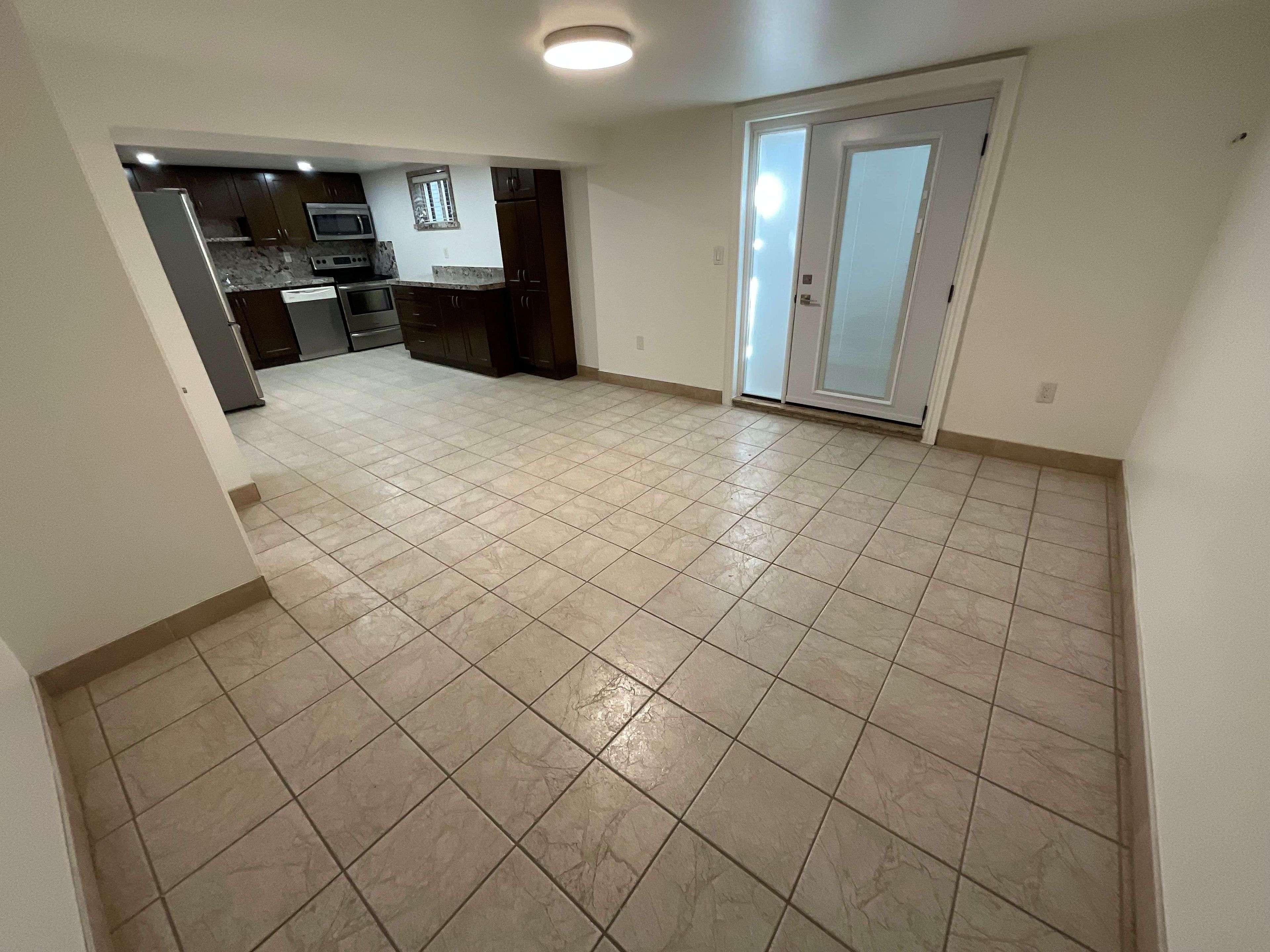 Toronto W05, ON M3M 2P3,129 Tavistock RD #Lower Level