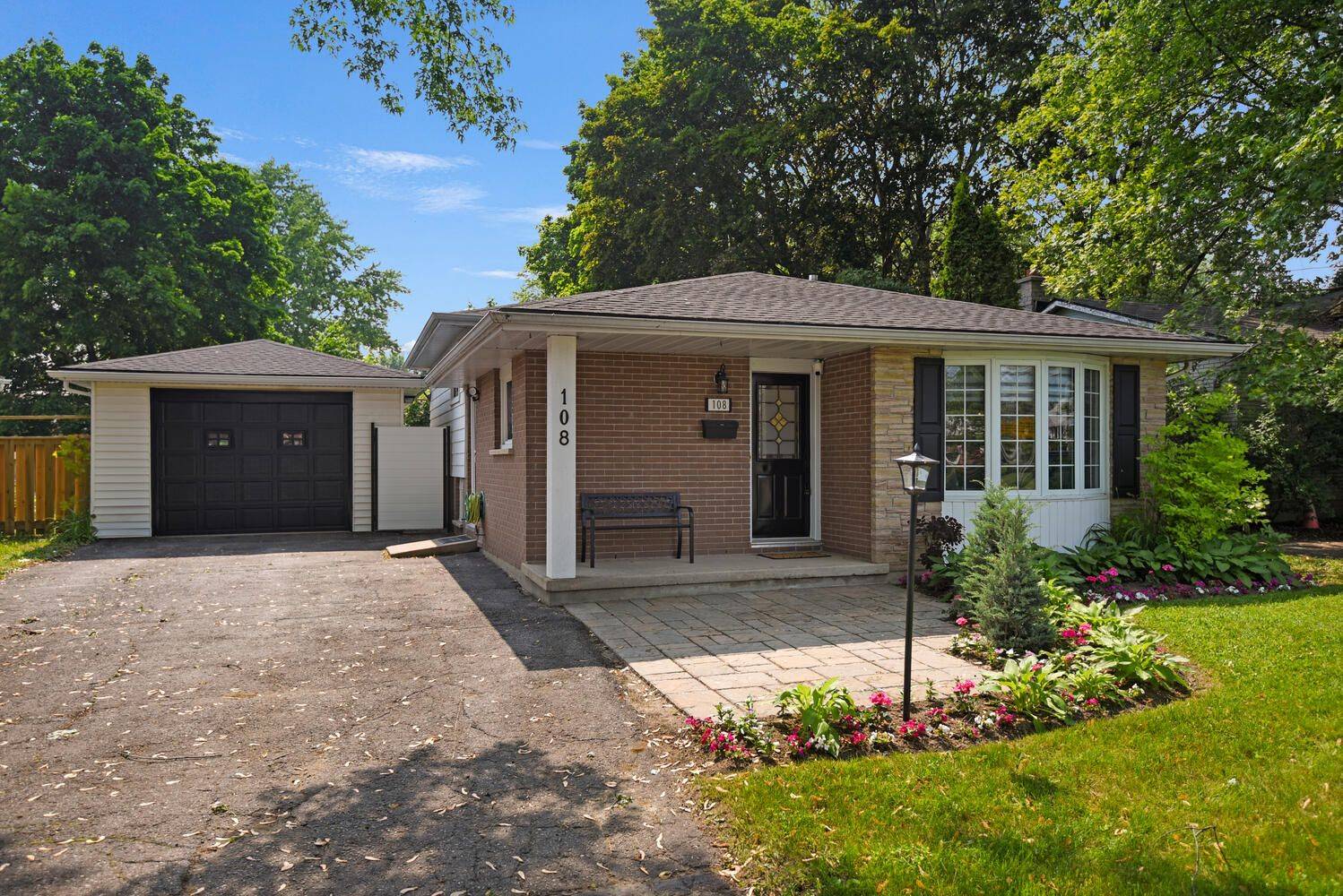 108 Windsor DR, Brockville, ON K6V 3H6